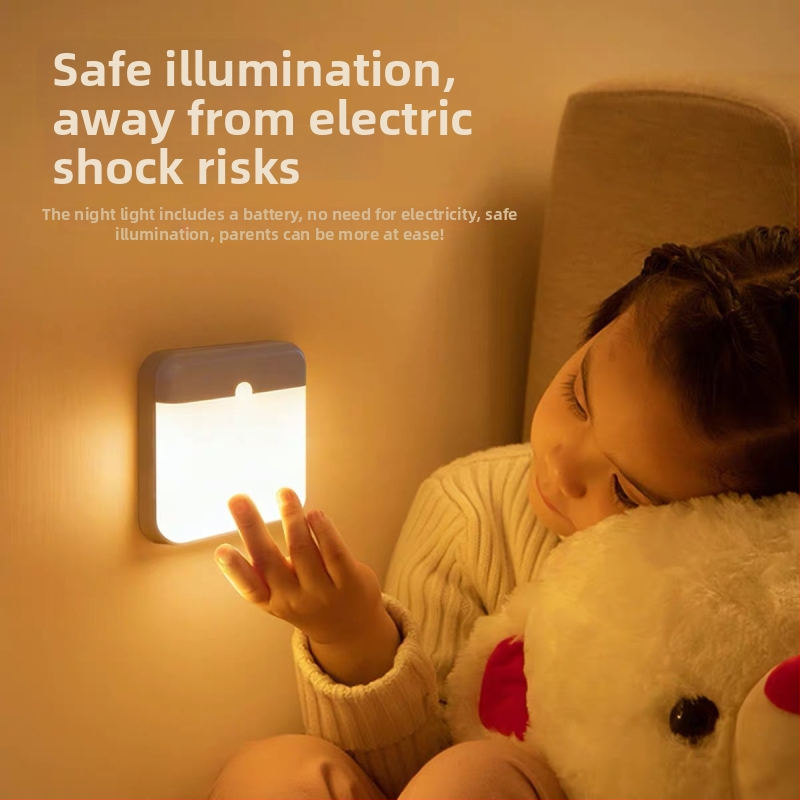 Magnetické LED nočné svetlo so senzorom pohybu na schody, nabíjateľná nočná lampa