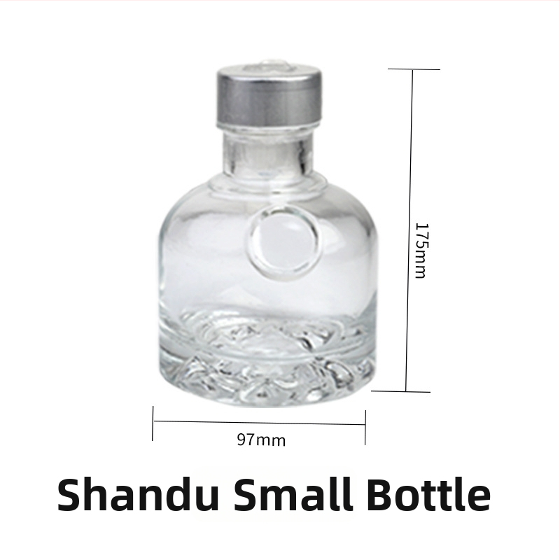 Darčeková sada sklenených fliaš na alkohol s objemom 125 ml, malá fľaštička Mountain-Bottom, balenie 4 kusov s krabičkou