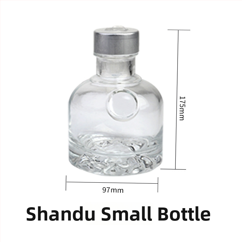 Darčeková sada sklenených fliaš na alkohol s objemom 125 ml, malá fľaštička Mountain-Bottom, balenie 4 kusov s krabičkou