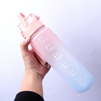 Sticluță de apă din PC, capacitate 1000 ml, design gradient spațial, recipient sport portabil