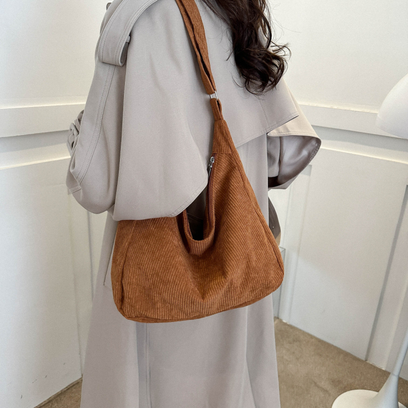 Geantă de damă din corduroy, capacitate mare, geantă crossbody/pe umăr, stil urban minimalist, iarnă 2024