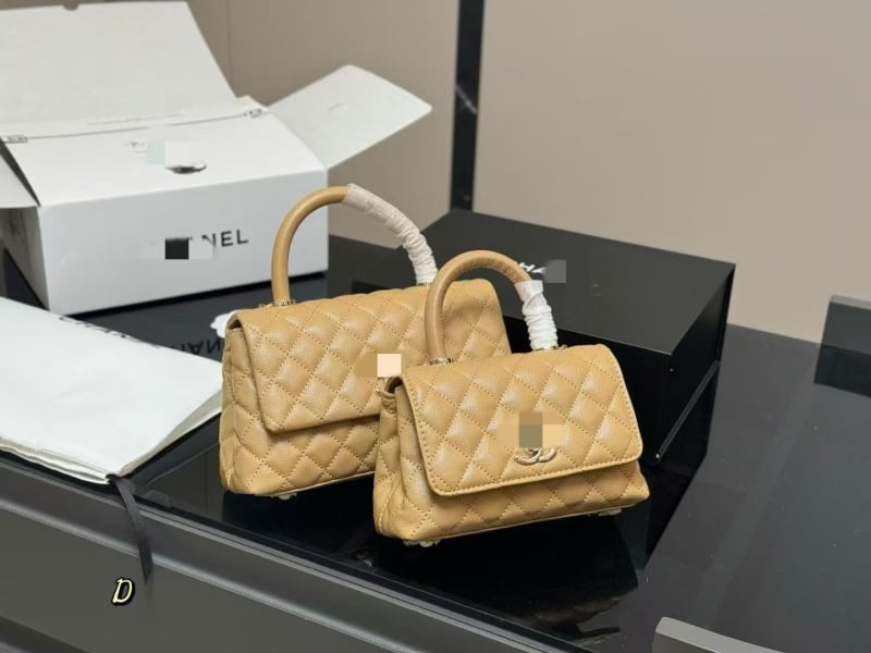Geantă mini din piele de kavijar, cu lanț, elegantă pentru femei, design exclusivist, versatilă crossbody