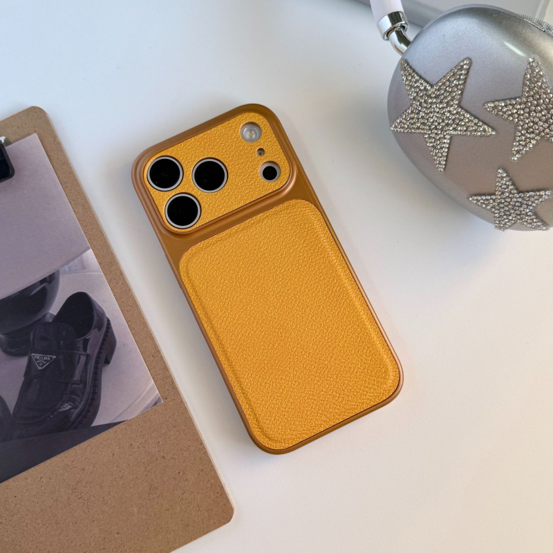 Funda pentru iPhone 15–17 Pro/Max cu textură Lychee de piele și fereastră mare, culoare solidă, finisaj mat