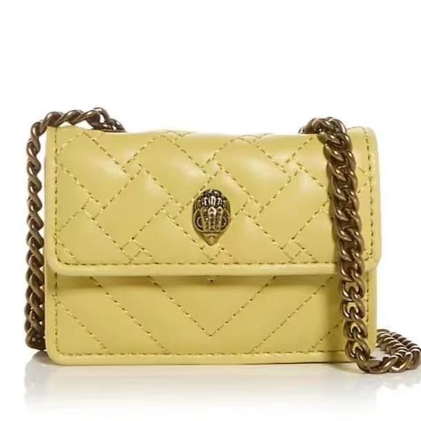 Geantă mini crossbody cu motiv cap de vultur, quilt diamant în culori contrastante, curea din lanț, buzunar pentru ruj și carduri.