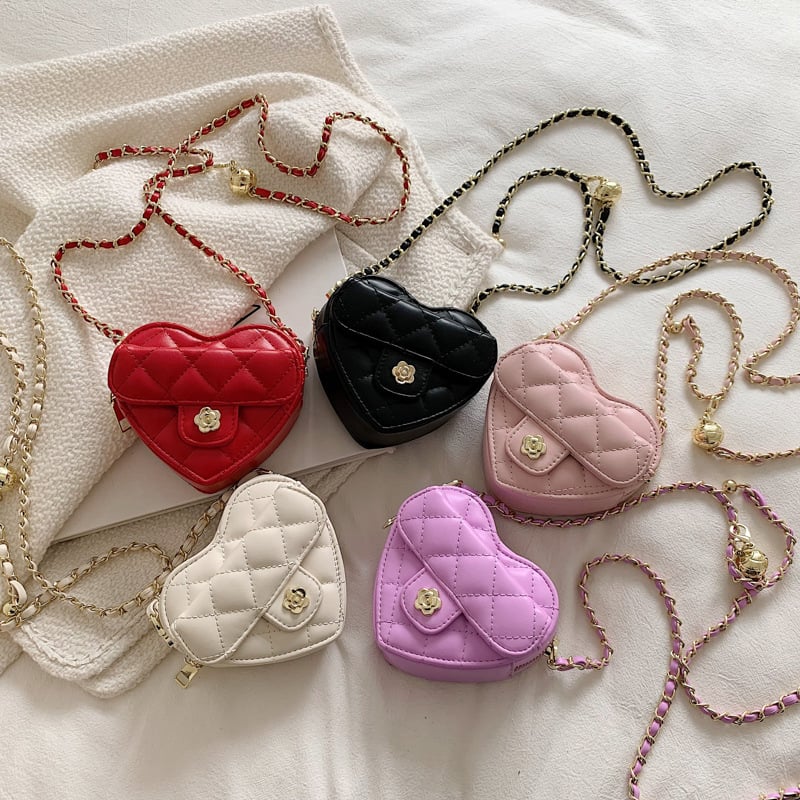 Geantă de damă mică, în formă de inimă, cu lanț crossbody, pentru ținute zilnice