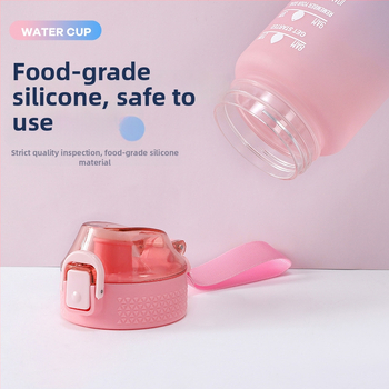 600ml športová fľaša na vodu s gradientným vzorom, minimalistický matný povrch, dizajn inšpirovaný vesmírom, prenosná na fitness