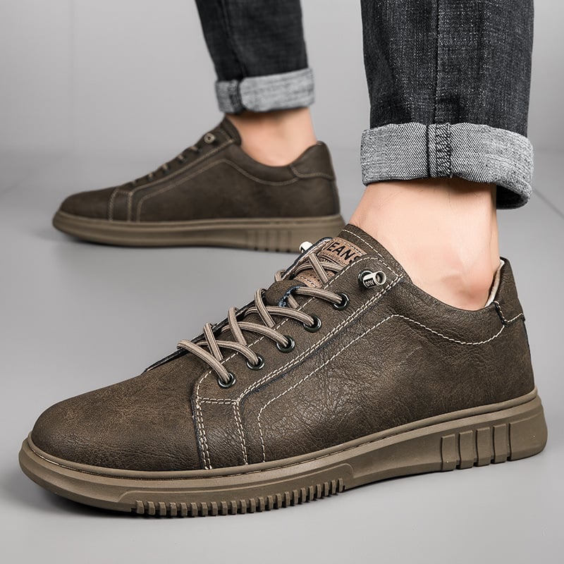 Adidași albi din piele pentru bărbați, respirabili, cu piele moale și talpă moale, pantofi sport casual pentru primăvară și toamnă.