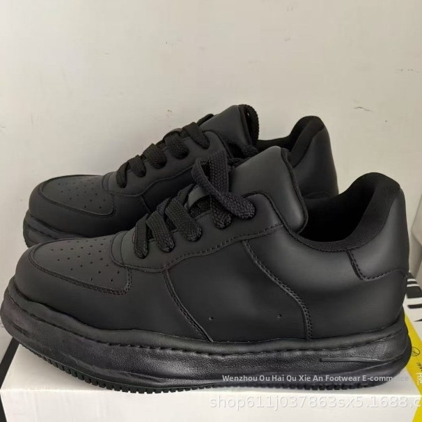 Biele unisex tenisky so stielkou, ktorá zvyšuje výšku o 7 cm
