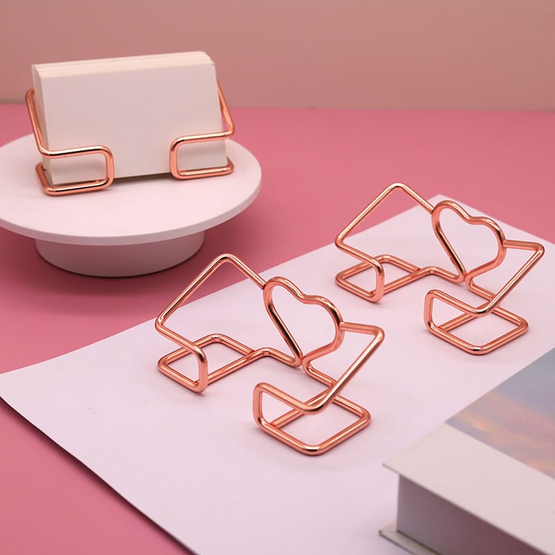 Suport pentru cărți de vizită din metal, design geometric minimalist