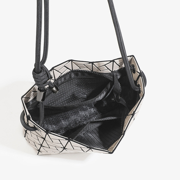 Windmill Tofu Bag, model nou 2024, geantă de damă crossbody cu model geometric în formă de diamant, casual și versatilă