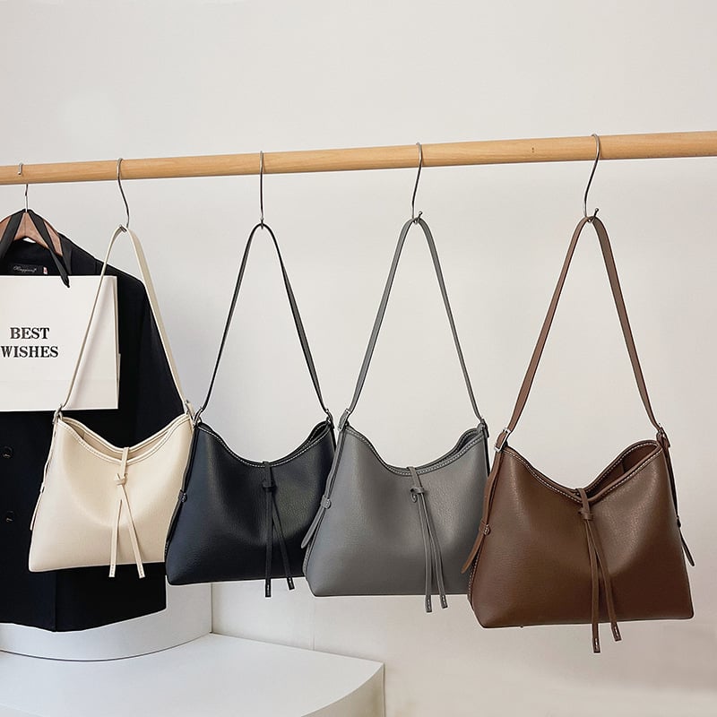 Geantă crossbody pentru femei, urban-retro, realizată manual, cu buzunar mare