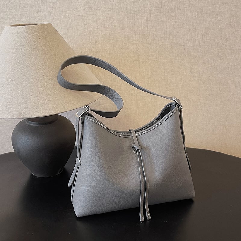 Geantă crossbody pentru femei, urban-retro, realizată manual, cu buzunar mare