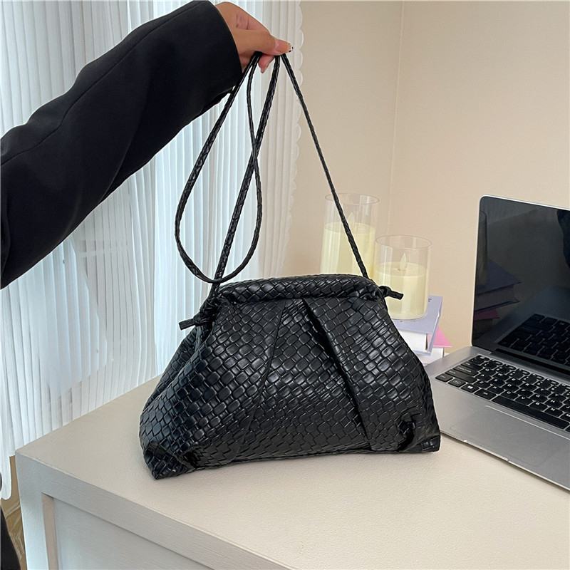 Geantă de damă din material împletit cu model nor, lanț, culoare solidă, crossbody