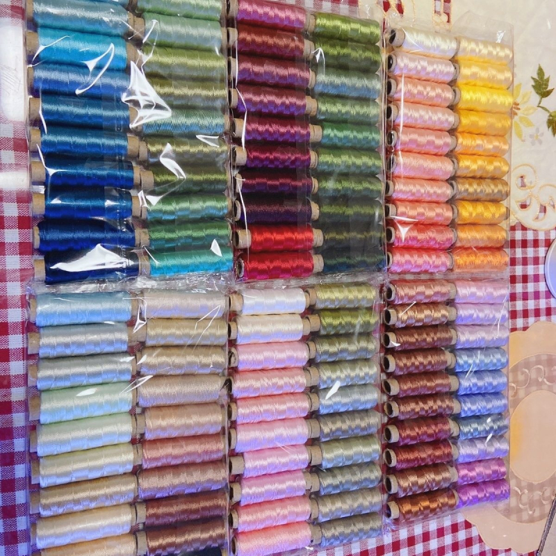 Set de ață de brodat în culori complete pentru fața păpuii — mătase artificială lucioasă, fir dublu, pentru broderie manuală