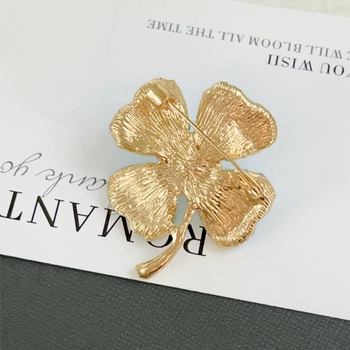 Broșă cu trifoi norocos din turcoaz imitativ, design de nișă, accesorii pentru haine pentru femei