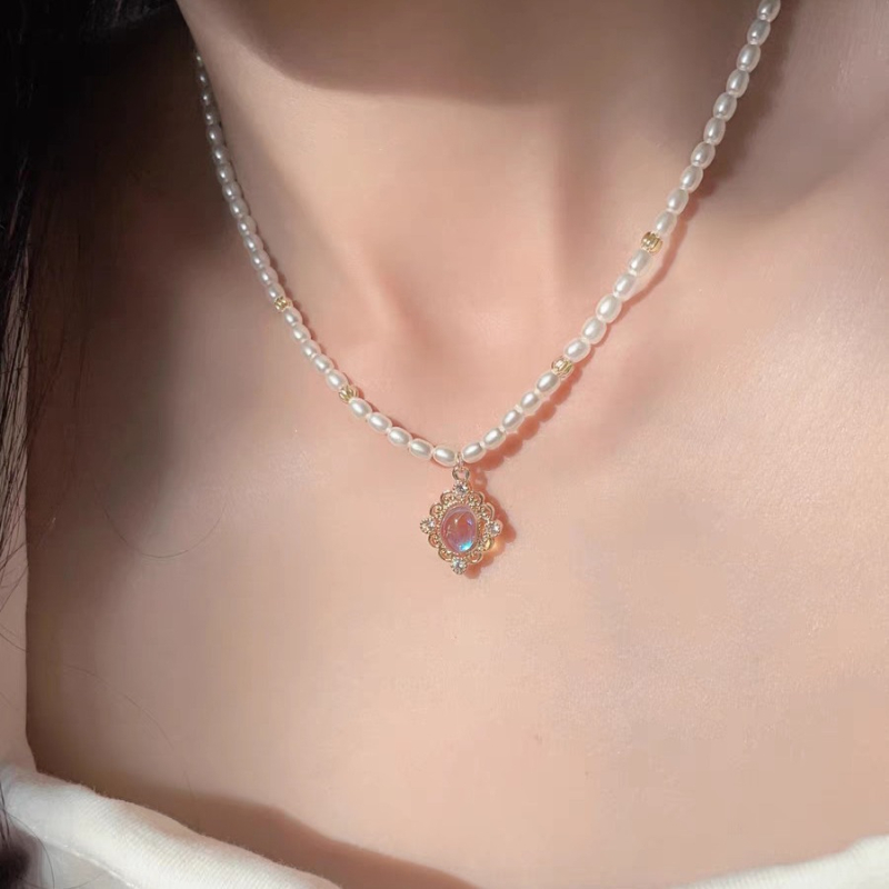 Colier din perle de apă dulce, stil francez, design de nișă, aspect elegant, tendința 2024