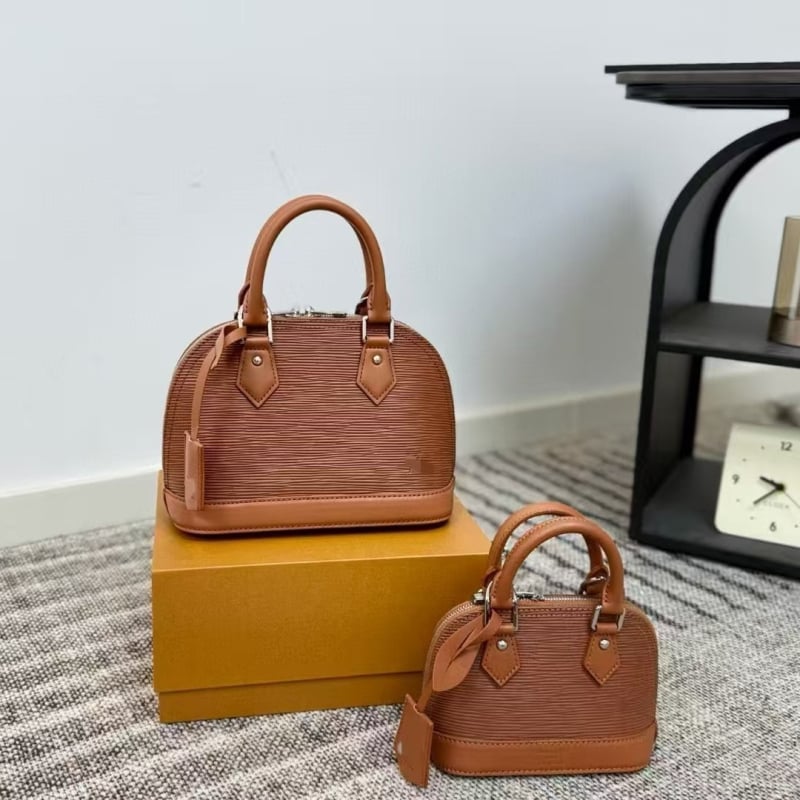 Noua geantă Almabbnano mini în formă de scoică, piele naturală cu textură valuri de apă, geantă crossbody pentru femei