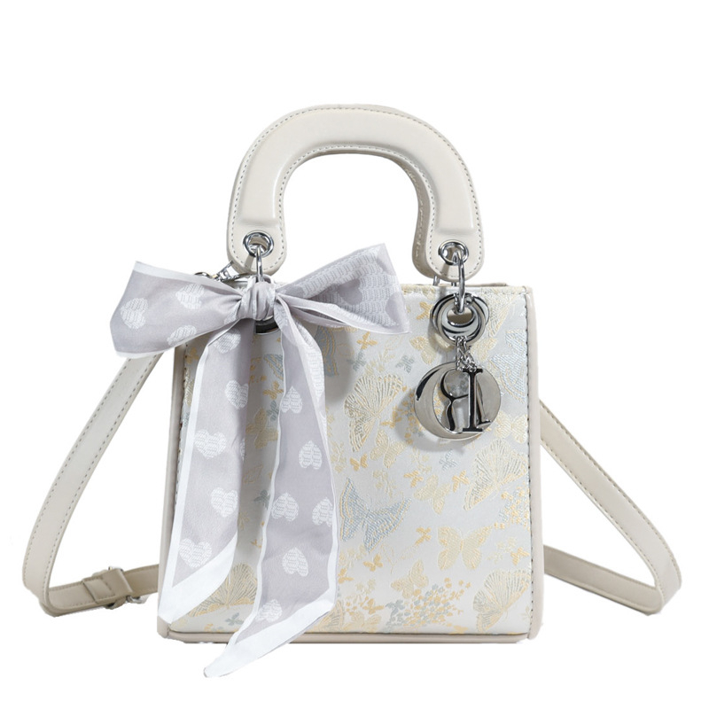Geantă de damă cu broderie în stil chinezesc, finisaj premium, design inspirat de Prințesa Diana, versatilă cu curea de umăr și crossbody, mărime medie, primăvara 2026