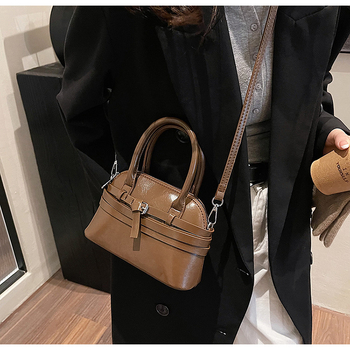 Geantă roșie pentru femei, toamnă-iarnă, stil cochilie, PU, mărime medie, pentru umăr sau crossbody, design minimalist