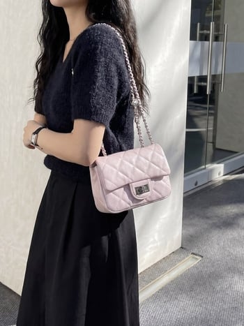 Geantă quilted cu lanț inspirată de Chanel pentru femei, mini geantă de umăr crossbody, senzație de lux, versatilă și la modă
