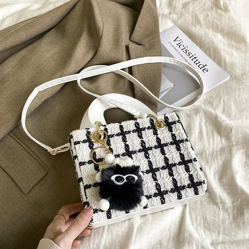 Geantă cu design de nișă, primăvara 2025, geantă de umăr și crossbody pentru femei