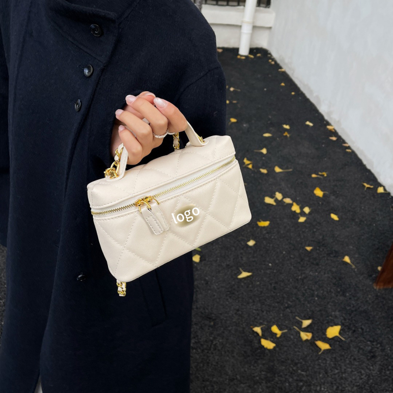 Geantă-box cu quilt diamantat și lanț, piele PU, stil Chanel, mică pătrată, gentuță pentru cosmetice, crossbody