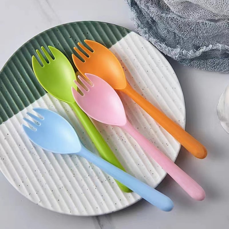Tacâmuri din plastic de unică folosință pentru fructe și deserturi, ambalate individual