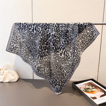 Eșarfă din mătase sintetică imprimată leopard, eșarfă elegantă pentru gât, eșarfă mică pătrată, eșarfă pentru cap, eșarfă pentru femei