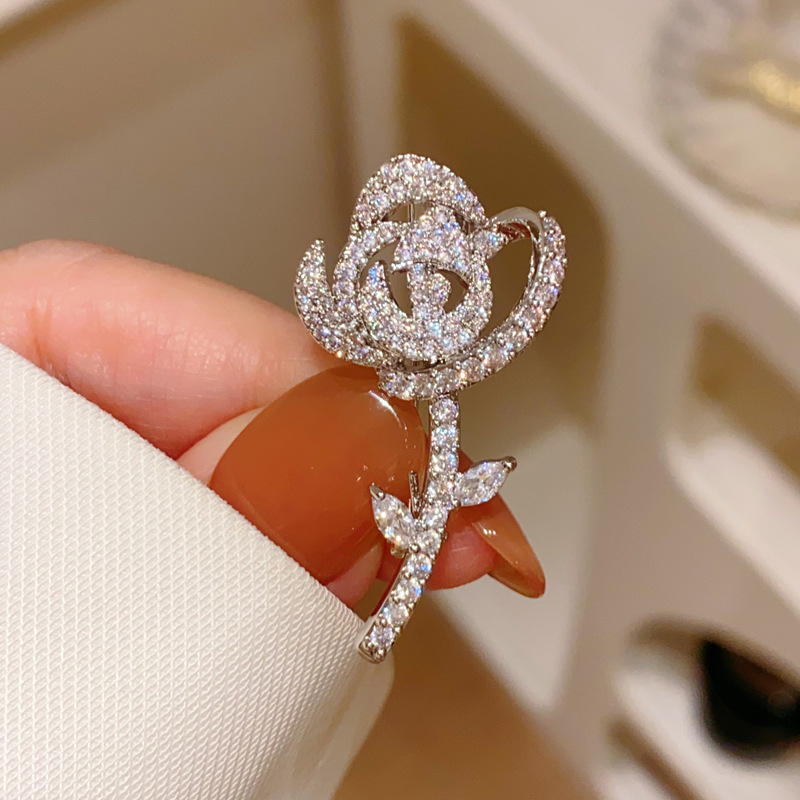 Broșă cu floare din zirconiu, stil coreean, micro-incrustații, pentru pulover
