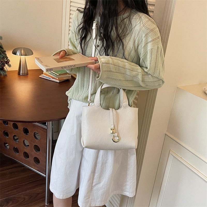Geantă mică premium pentru femei, 2026 nouă în modă, versatilă, pentru umăr sau crossbody, geantă bucket minimalistă