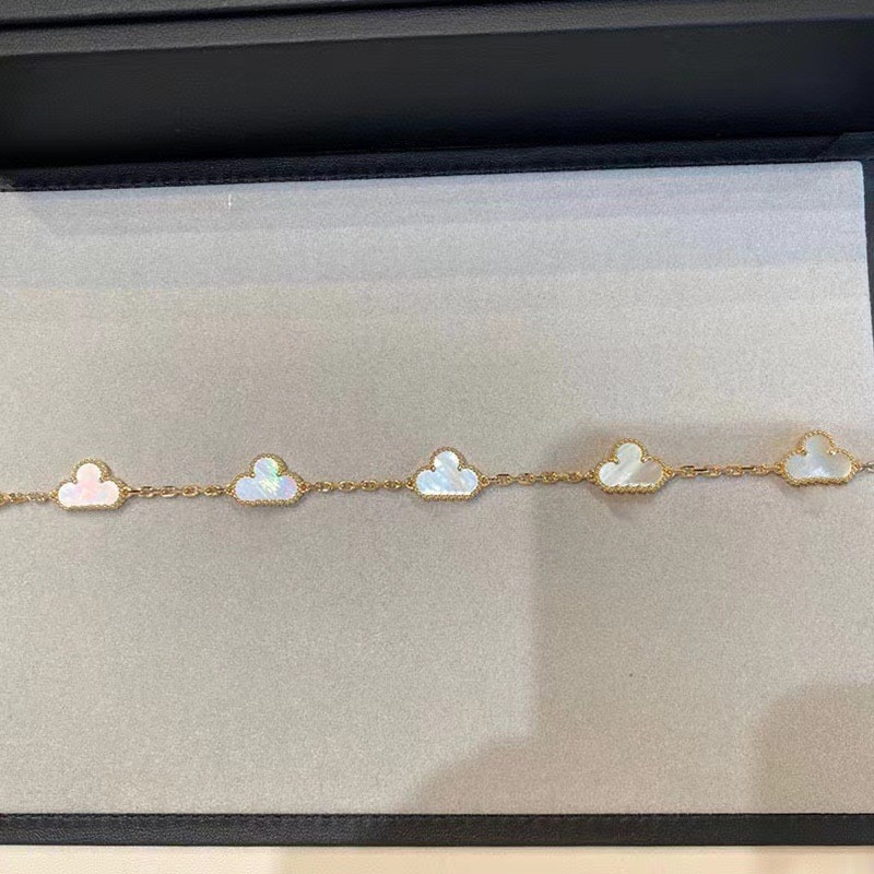 Brățară pentru femei din carnelian 18K, cu trifoi cu patru foi și floare cu cinci petale, design minimalist îngroșat