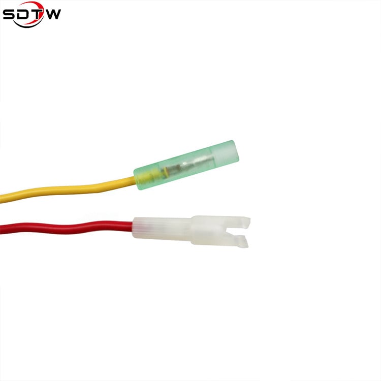 Regulator de tensiune și redresor pentru motoare Briggs & Stratton (Numere de piese: 794360, 491546, 691188)