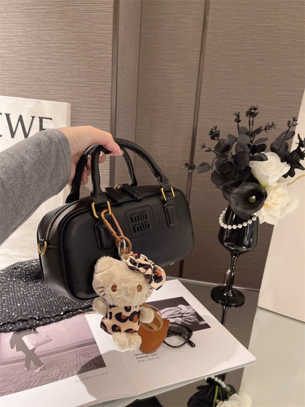 Geantă Boston din piele naturală, mică pătrată, crossbody pentru femei, primăvara 2026