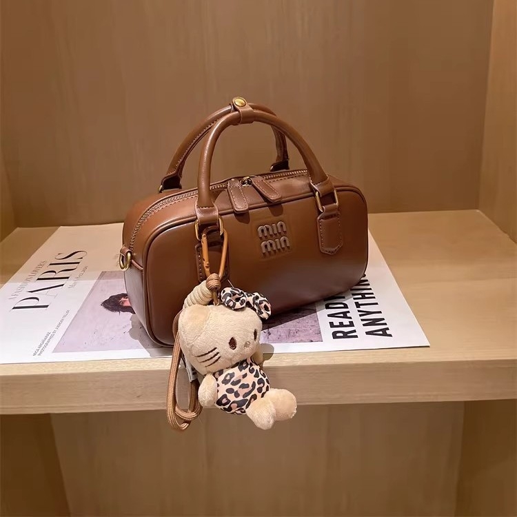 Geantă Boston din piele naturală, mică pătrată, crossbody pentru femei, primăvara 2026