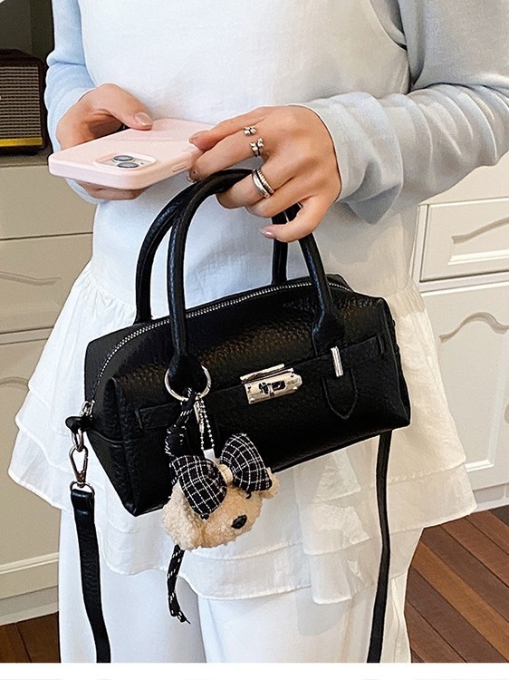 Geantă Boston cu capacitate mare pentru oraș, geantă crossbody versatilă, geantă de zi casual pentru femei, în formă de pernă