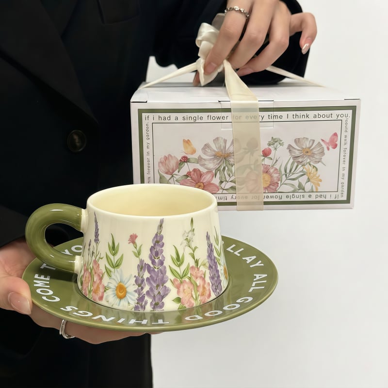 Set ceramic cești de cafea și farfurioare cu model floral, cutie cadou, calitate întâi, lux discret