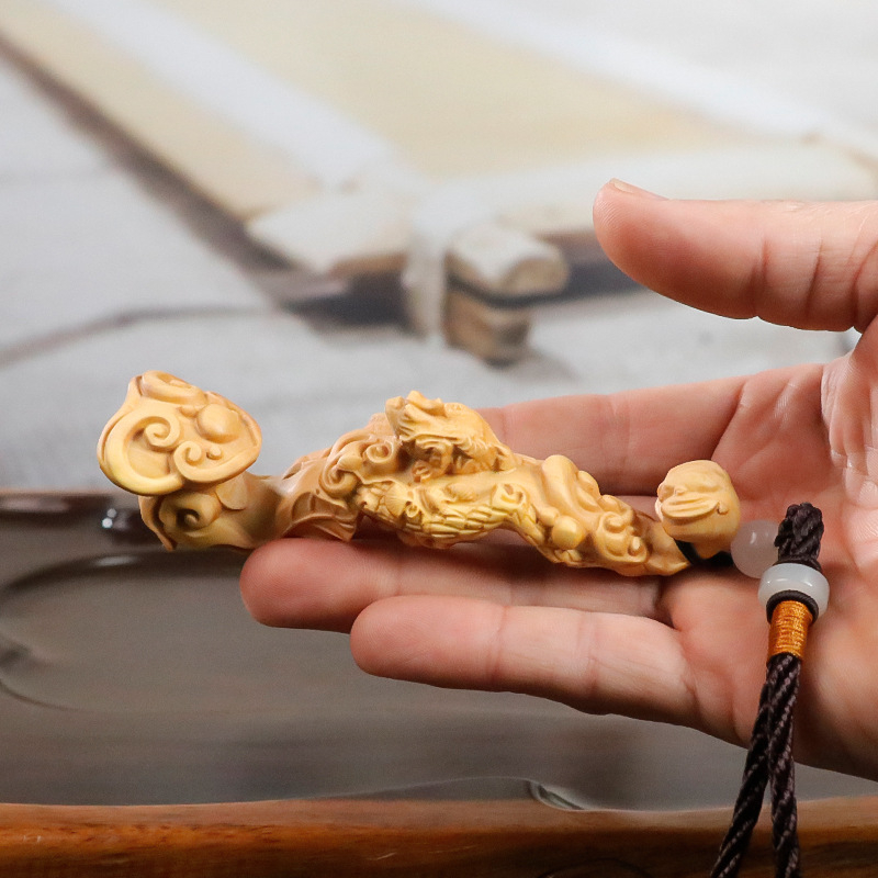 Piesă de sculptură din boxwood în stil Ruyi, ornament de birou — artă în lemn
