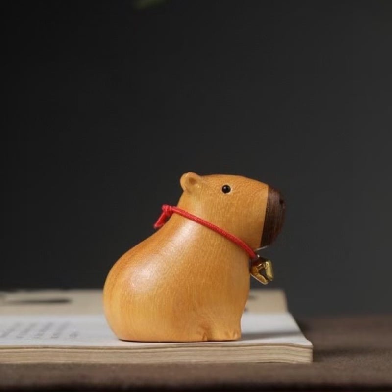 Figurină din lemn cu capibara din boxwood pentru birou, decor modern minimalist, relaxant și drăguț