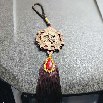 Pandantiv auto din lemn, stil oriental