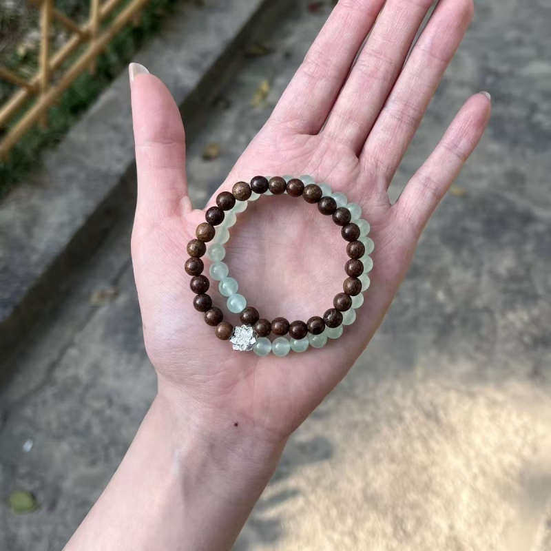 Brățară pentru femei din mărgele de lemn verzi, stil INS, design artistic vintage, accesoriu versatil