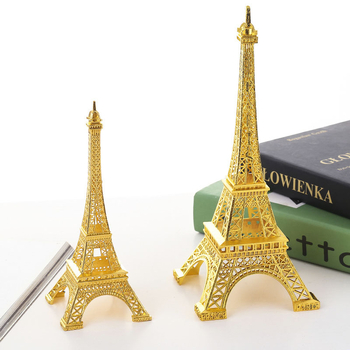 Model aurit Turnul Eiffel din Paris – decor metalic creativ pentru locuință în stil european