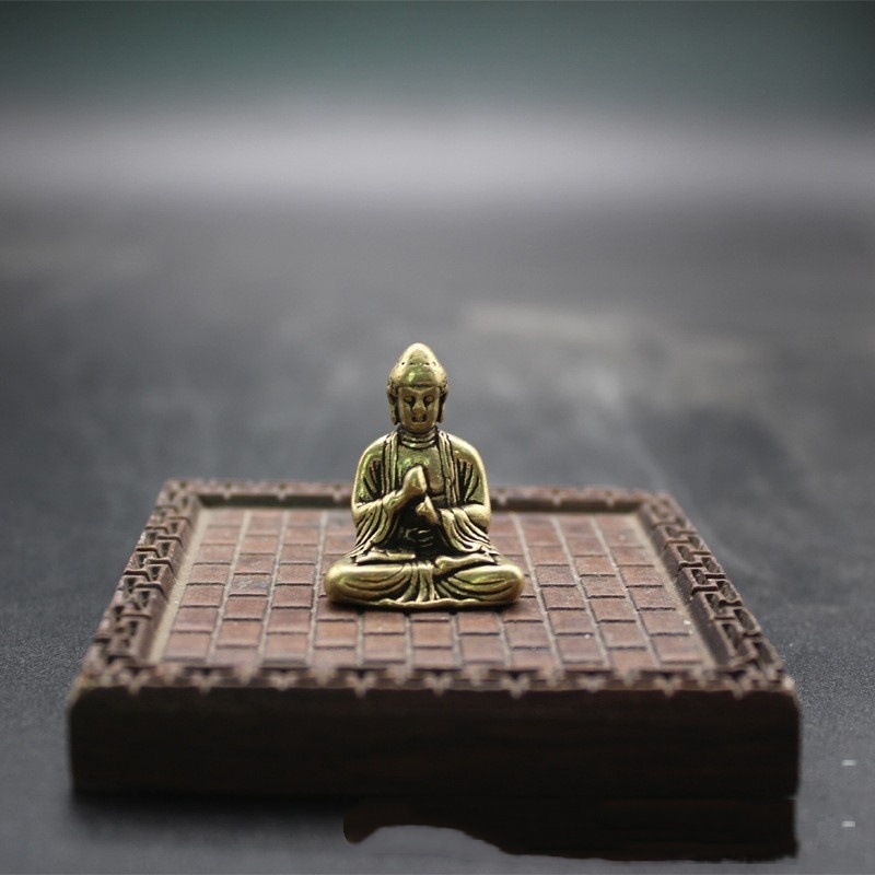 Statuetă Buddha Shakyamuni din alamă, decor de birou Feng Shui
