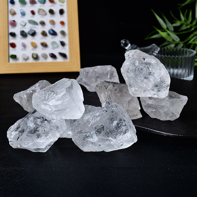Piatră de cristal alb natural pentru aromaterapie – ornament decorativ din cristal