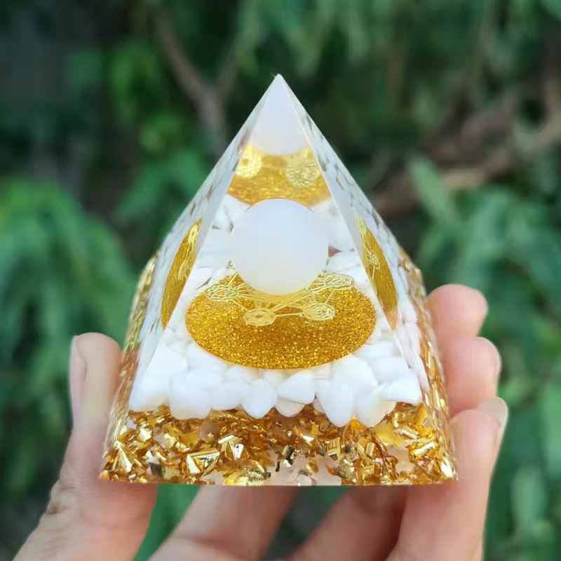 Sferă de cristal în formă de piramidă, rășină epoxidică, decor pentru casă și cadou