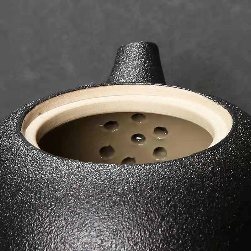 Ceainic din ceramică neagră pentru uz casnic, design modern minimalist, mâner lateral, set Kung Fu din lut mov pentru infuzarea ceaiului, potrivit pentru utilizare direct pe flacără