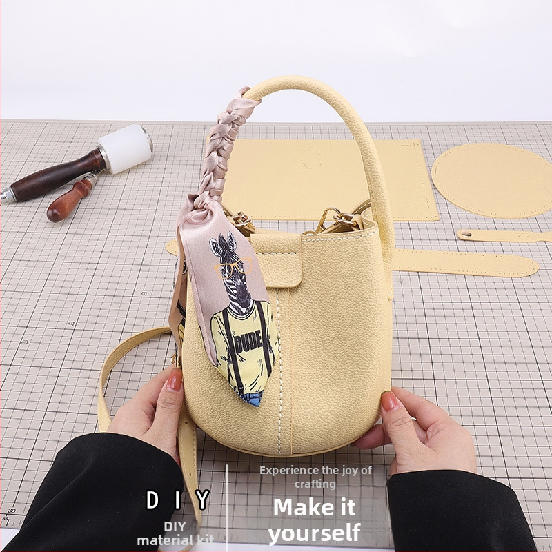 Dámska crossbody kabelka v kórejskom štýle, valcovitá vedrová kabelka, jednofarebná, nosenie v ruke alebo cez rameno, ručne vyrobená