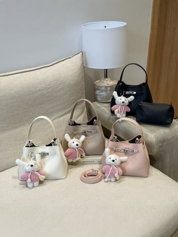 Geantă de mână cu cataramă, stil lux ușor, geantă pentru umăr tip găleată pentru femei, model 2026, crossbody versatil pentru uz zilnic