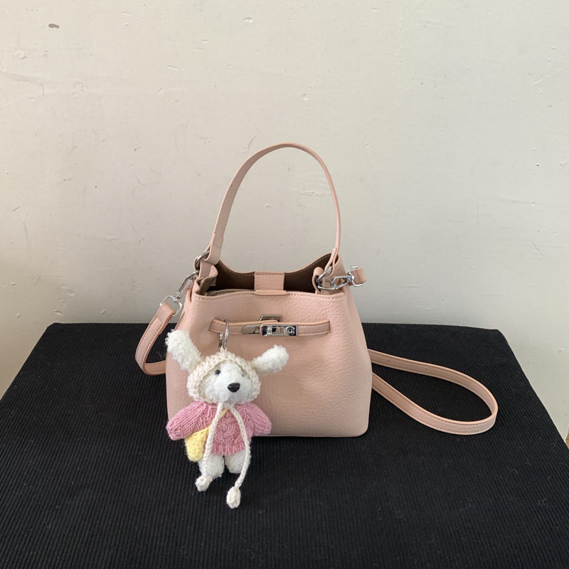 Geantă de mână cu cataramă, stil lux ușor, geantă pentru umăr tip găleată pentru femei, model 2026, crossbody versatil pentru uz zilnic