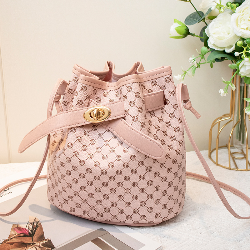Geantă bucket retro clasică, mică crossbody din PVC, închidere cu șnur