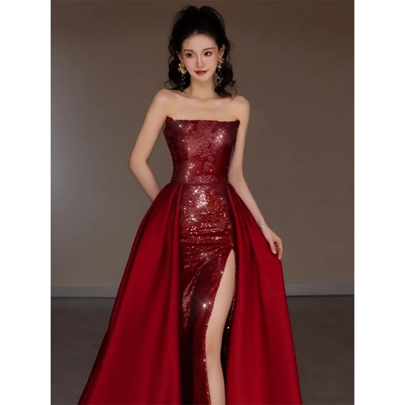 Rochie de seară roșu vin cu paiete, fără bretele, cu trenă